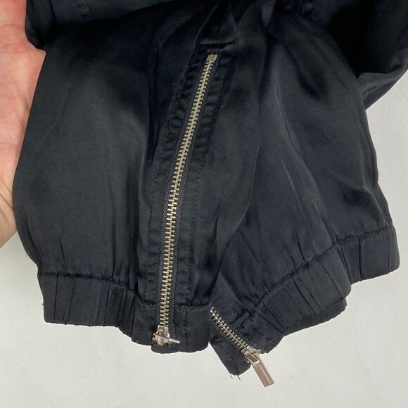 BCBGMaxAzria Satin Joggers Cargo Pants Crop Ankle Zipper Size Small Black Boho S - Picture 5 of 13